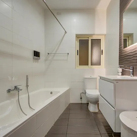 Apartman Stylish 4br In Part Of St'julians By 360 Estates *